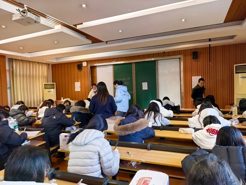 活动71bba1c704dd8acf83b45cc15ae77bf63.jpg